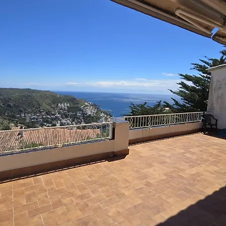 Amplia Casa En 16 Pers. Con Piscina Y Gran Aparcamiento - Es-204-78 Villa *