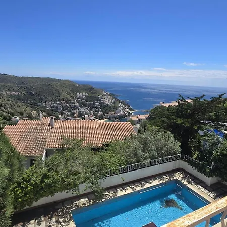 Amplia Casa En 16 Pers. Con Piscina Y Gran Aparcamiento - Es-204-78 Villa