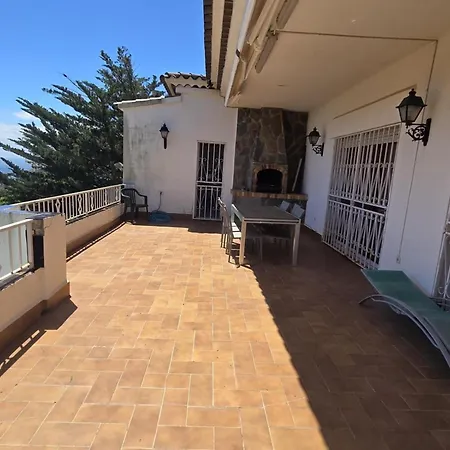 Вилла Amplia Casa En 16 Pers. Con Piscina Y Gran Aparcamiento - Es-204-78 Росас